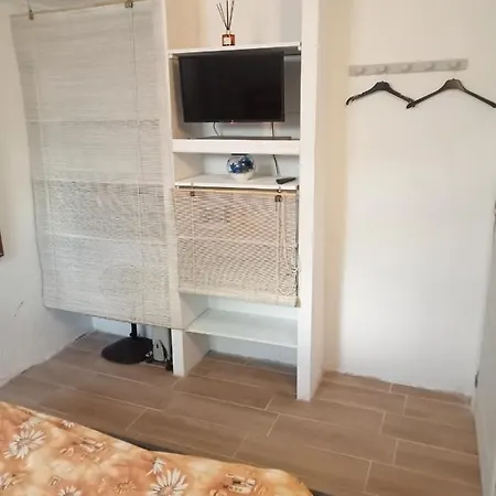 Apartamento Urb.Basseites Les Deveses Exterior photo